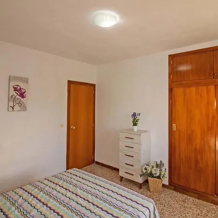 アパート Con Wifi A 50 Metros Del Cargador